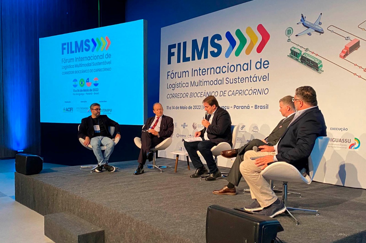 Paraná apresenta vantagens da sua infraestrutura a países da América Latina